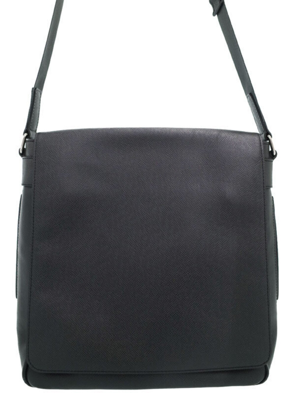 Louis Vuitton Taiga Milo Shoulder Bag